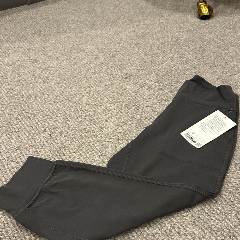 Lululemon Athletica Charcoal Jogger Crop
